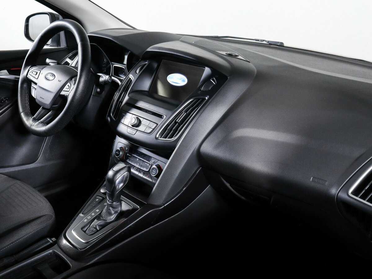 Ford Focus б/у, 2017, Автоматическая. Фото: #8