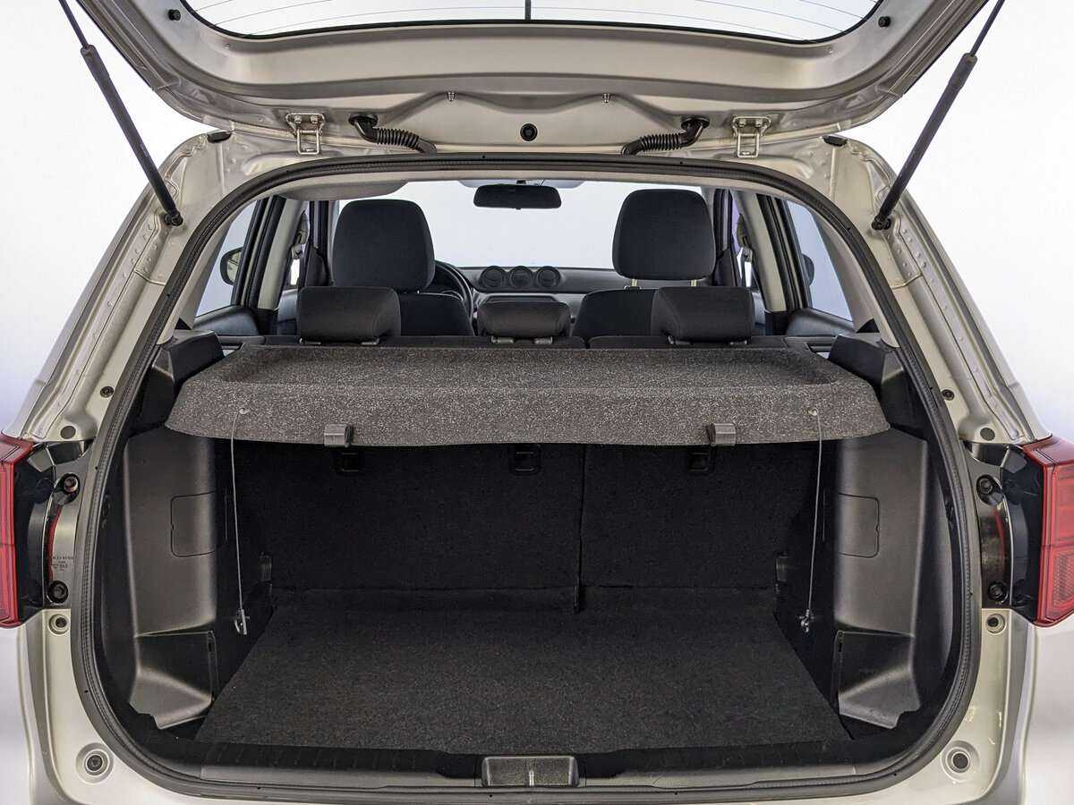 Suzuki Vitara б/у, 2019, Механическая. Фото: #9