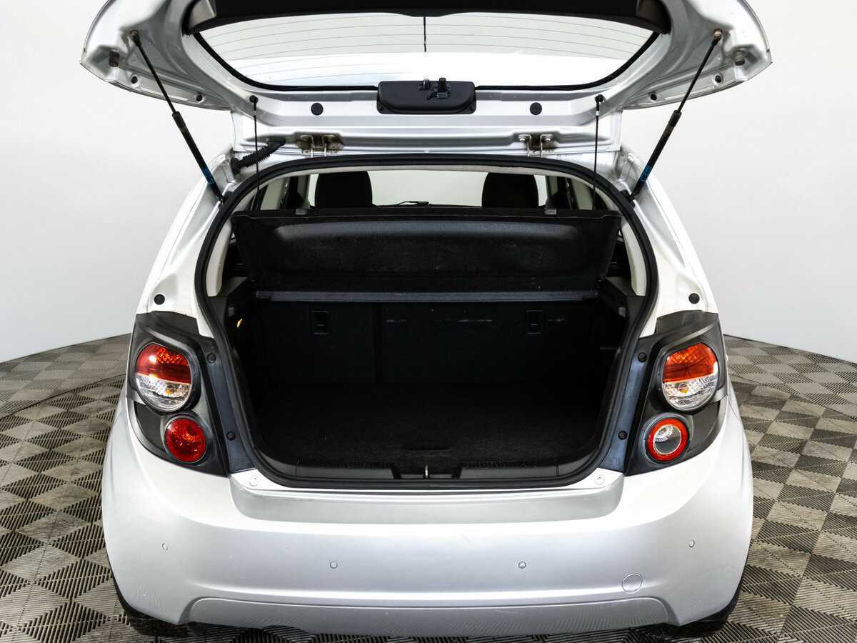 Chevrolet Aveo б/у, 2013, Автоматическая. Фото: #18