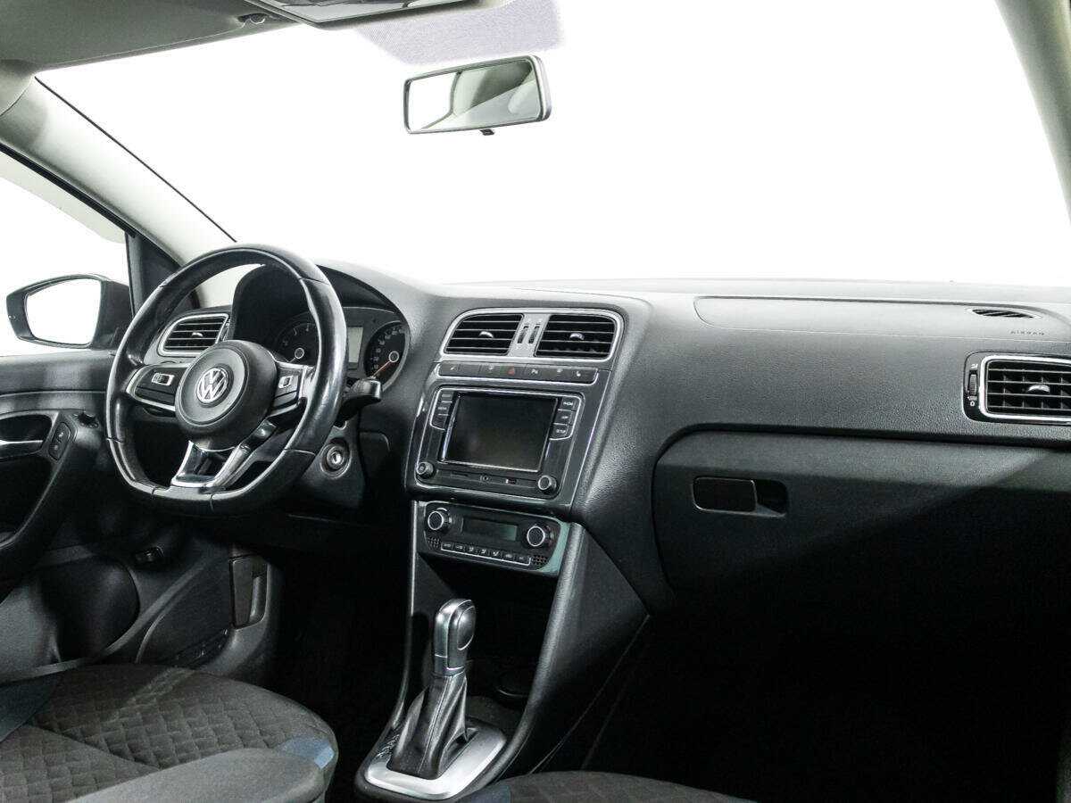 Volkswagen Polo б/у, 2019, Автоматическая. Фото: #8