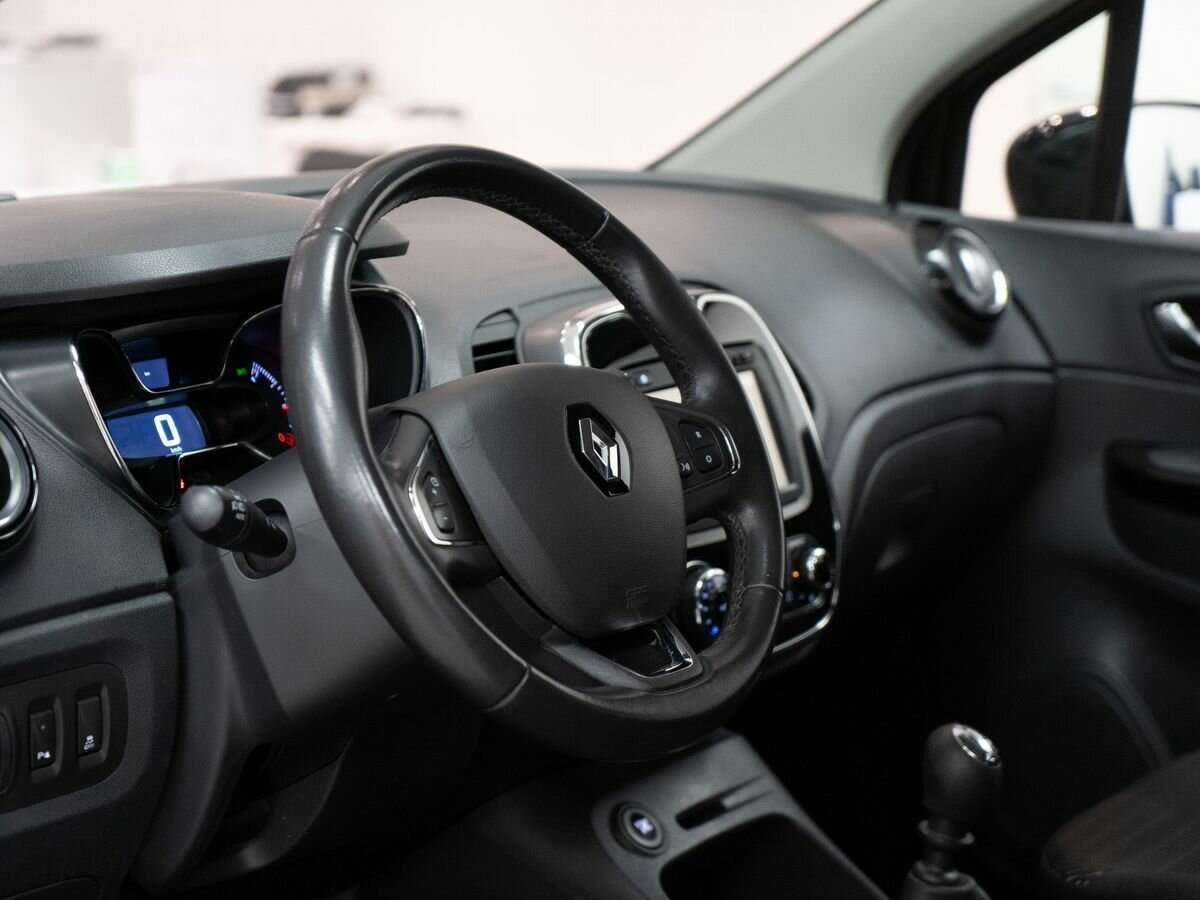 Renault Kaptur б/у, 2017, Механическая. Фото: #4