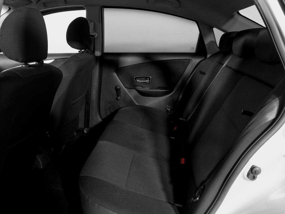 Nissan Almera б/у, 2017, Механическая. Фото: #9