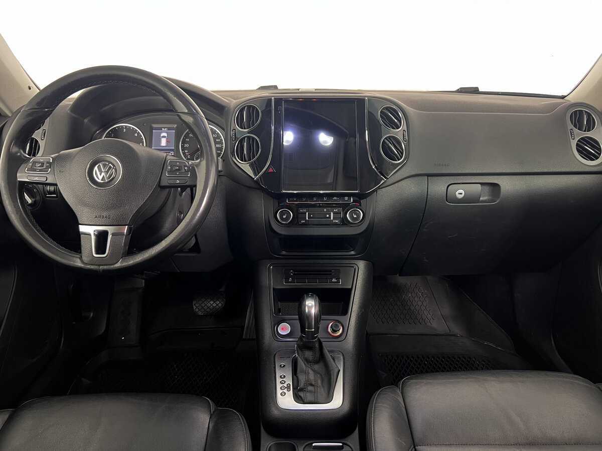 Volkswagen Tiguan б/у, 2013, Автоматическая. Фото: #14