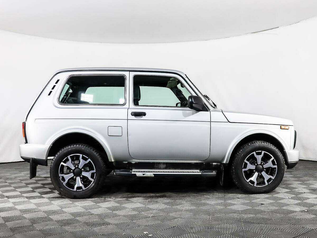 Lada (ВАЗ) 2121 (4x4) б/у, 2018, Механическая. Фото: #2