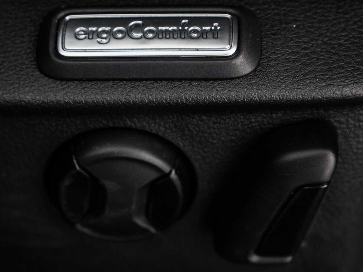 Volkswagen Passat б/у, 2018, Роботизированная. Фото: #20