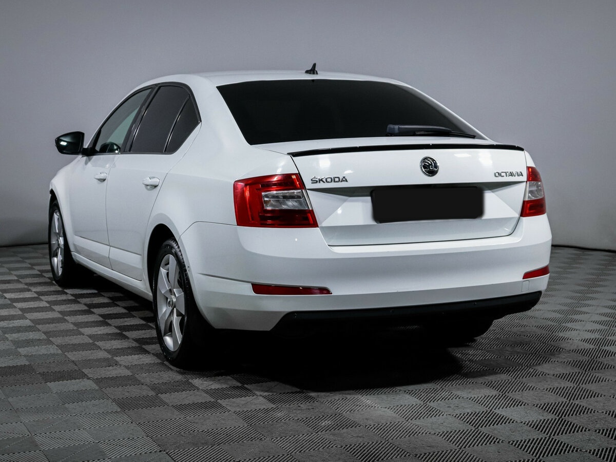 Skoda Octavia б/у, 2015, Роботизированная. Фото: #5