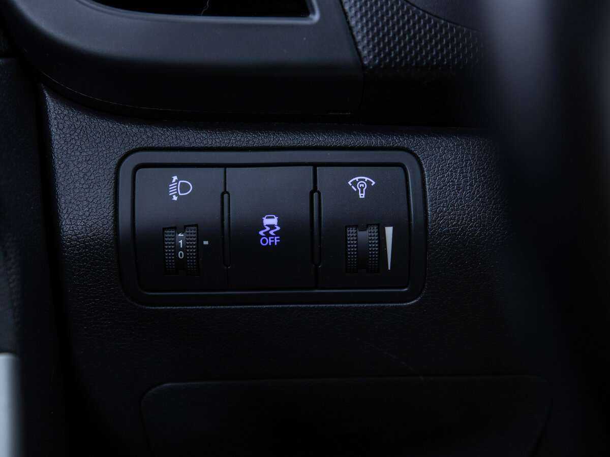 Hyundai Solaris б/у, 2012, Автоматическая. Фото: #11