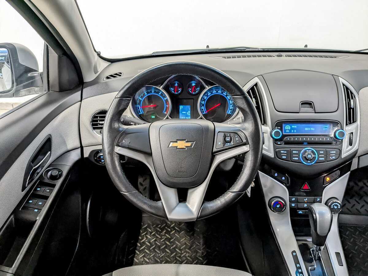 Chevrolet Cruze б/у, 2013, Автоматическая. Фото: #18