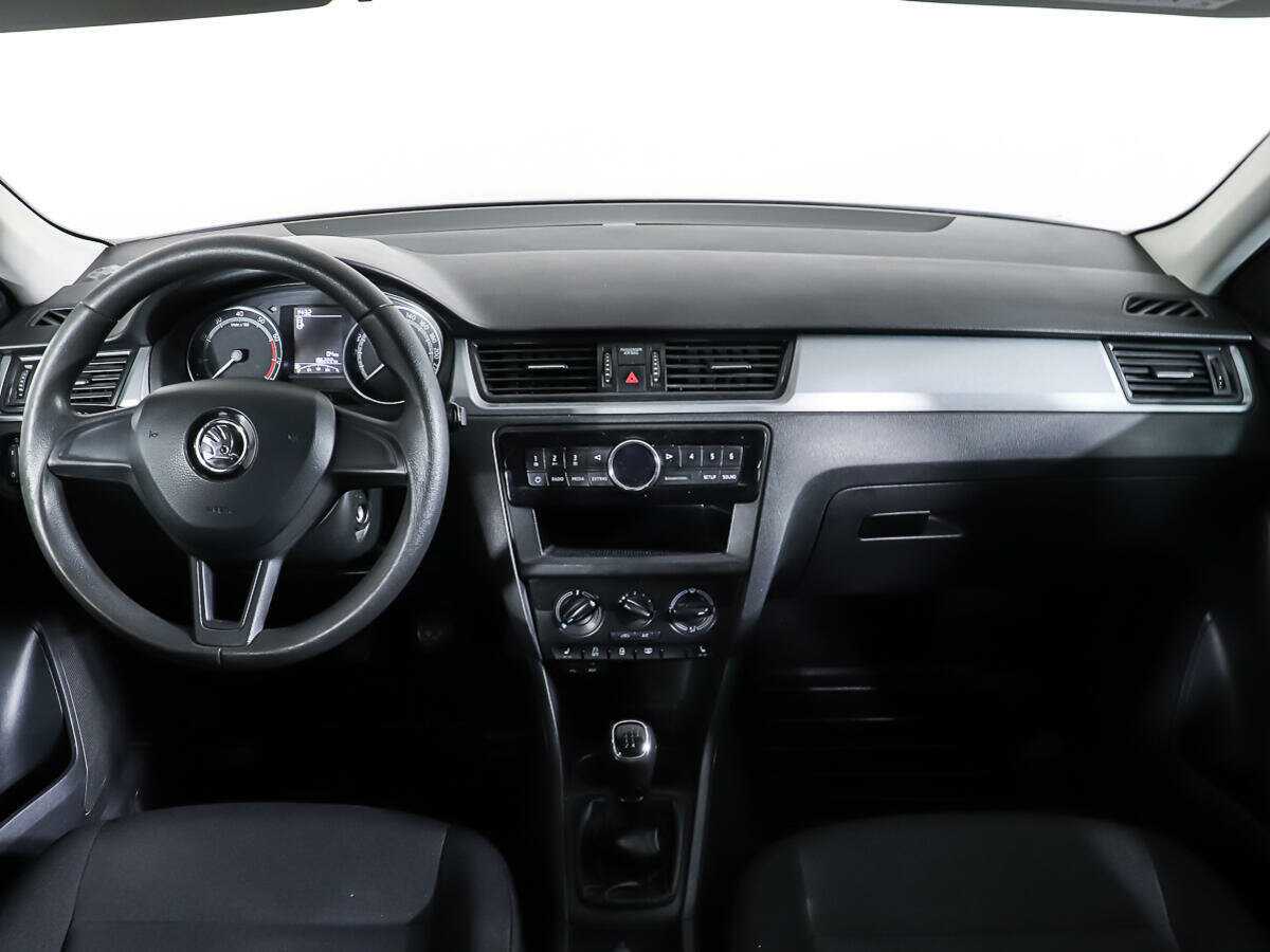 Skoda Rapid б/у, 2017, Механическая. Фото: #10