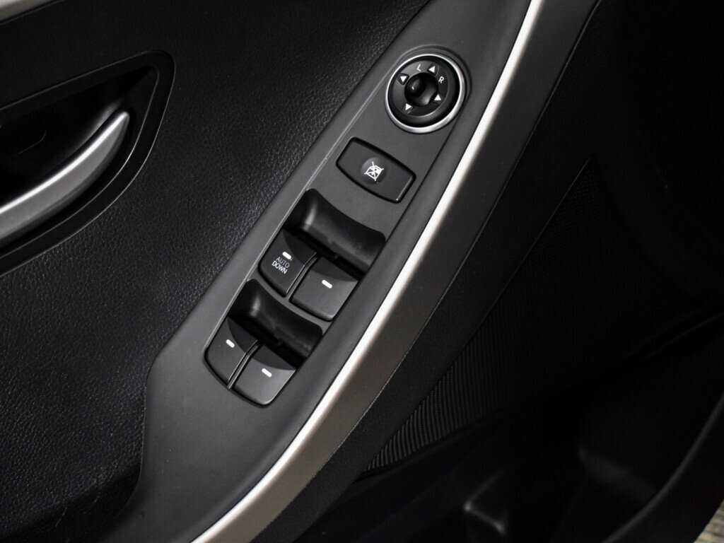 Hyundai i30 б/у, 2013, Автоматическая. Фото: #9