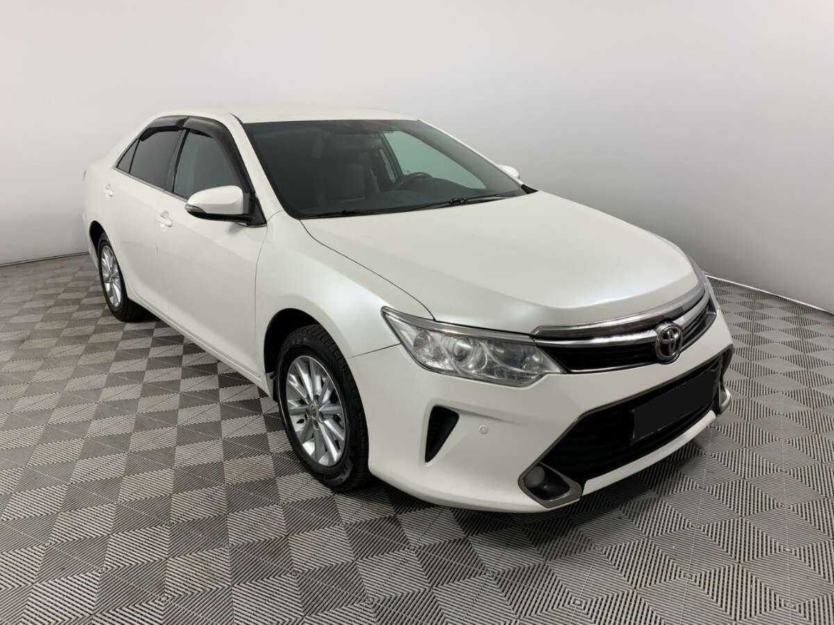 Toyota Camry б/у, 2016, Автоматическая. Фото: #2