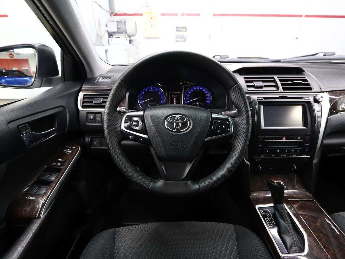 Toyota Camry б/у, 2016, Автоматическая. Фото: #16
