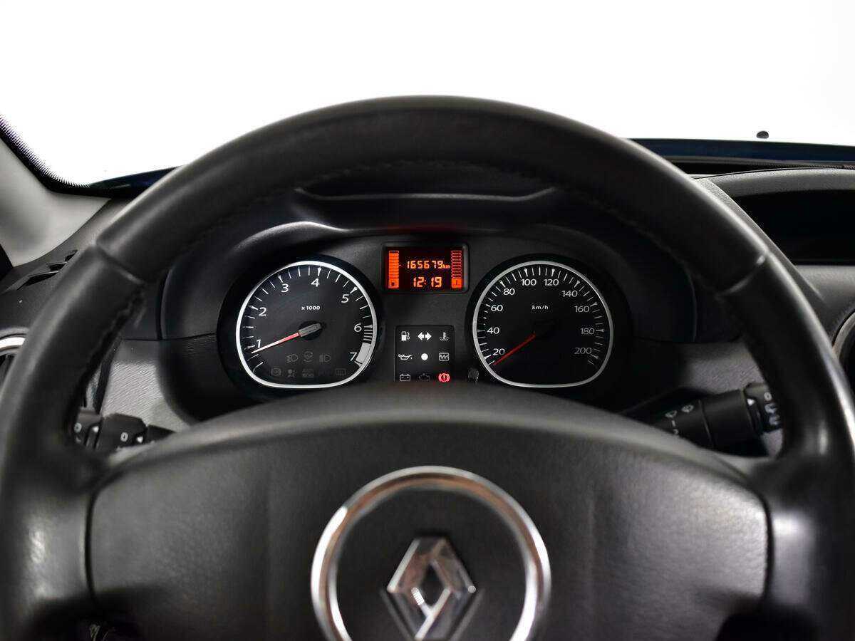 Renault Duster б/у, 2015, Механическая. Фото: #10