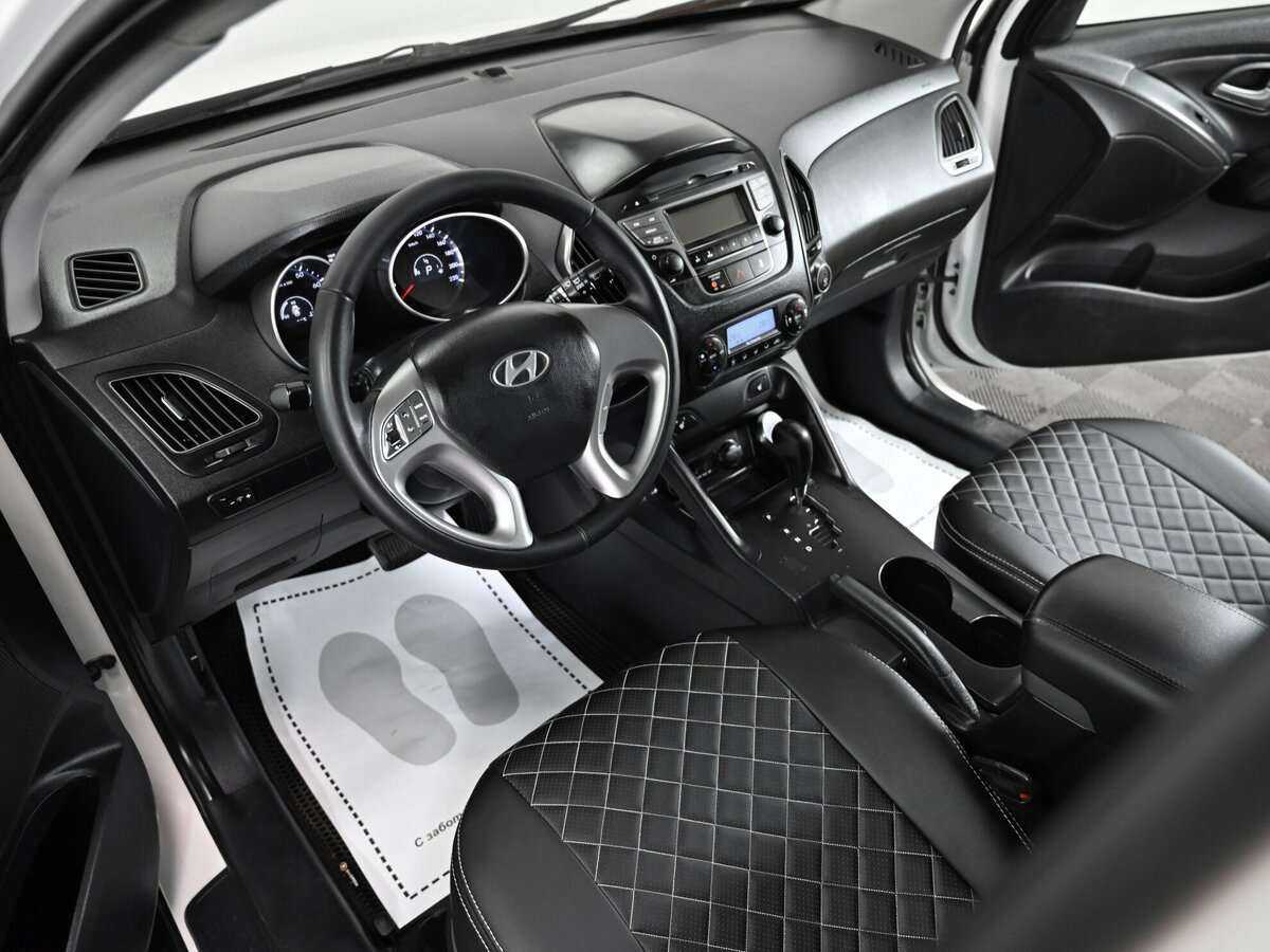 Hyundai ix35 б/у, 2014, Автоматическая. Фото: #8