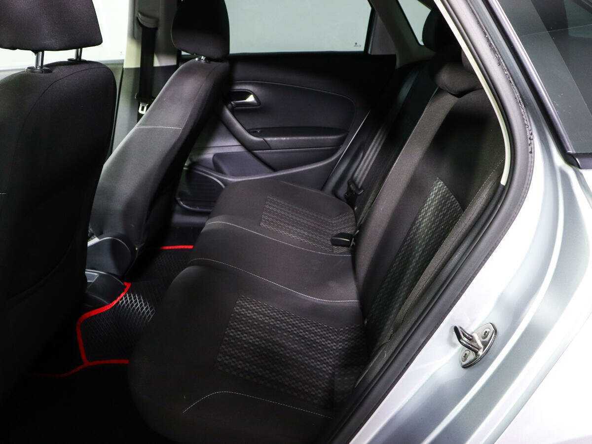 Volkswagen Polo б/у, 2016, Автоматическая. Фото: #8