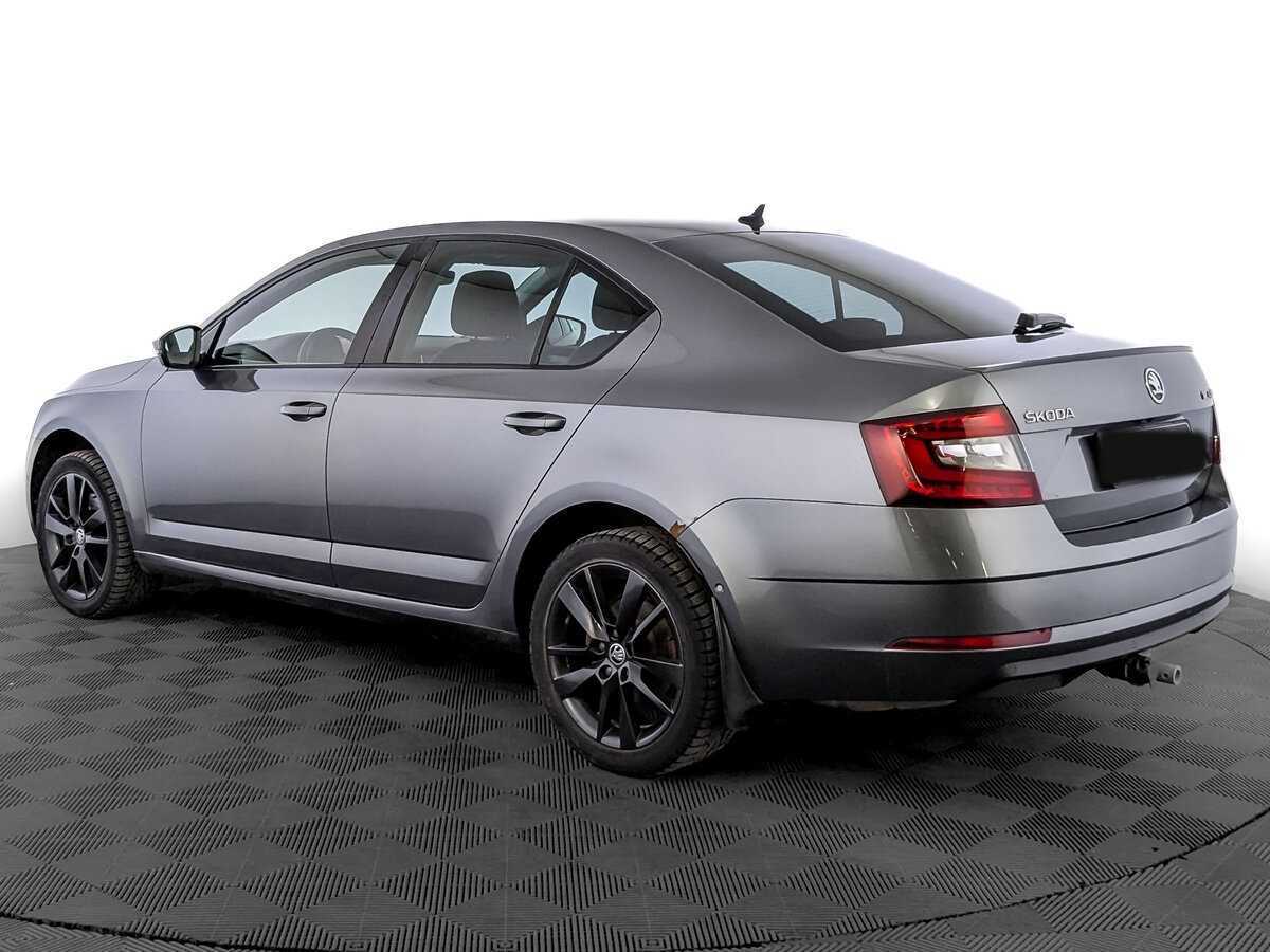 Skoda Octavia б/у, 2017, Механическая. Фото: #6