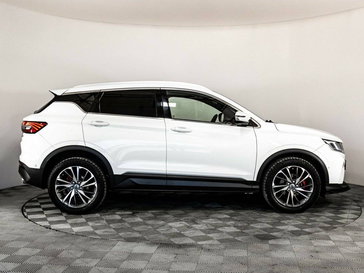 Geely Coolray б/у, 2021, Роботизированная. Фото: #3