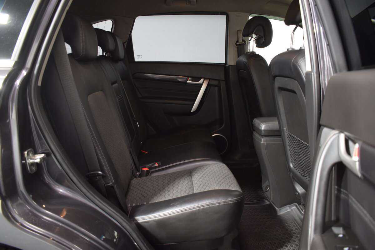 Chevrolet Captiva б/у, 2014, Механическая. Фото: #16