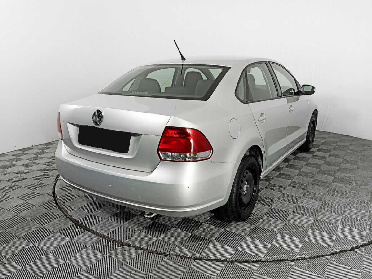 Volkswagen Polo б/у, 2014, Автоматическая. Фото: #3