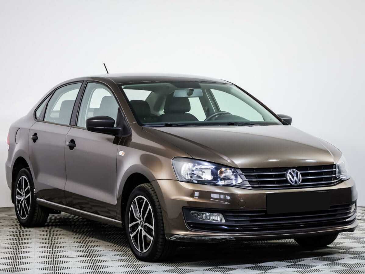 Volkswagen Polo б/у, 2016, Механическая. Фото: #1