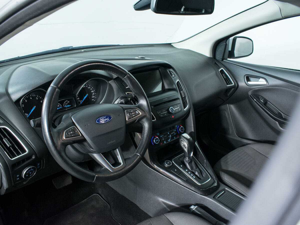 Ford Focus б/у, 2017, Автоматическая. Фото: #12
