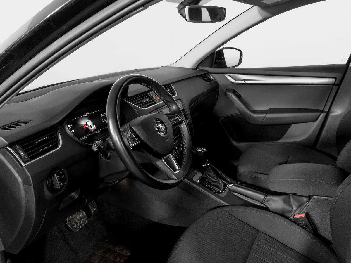 Skoda Octavia б/у, 2018, Роботизированная. Фото: #14