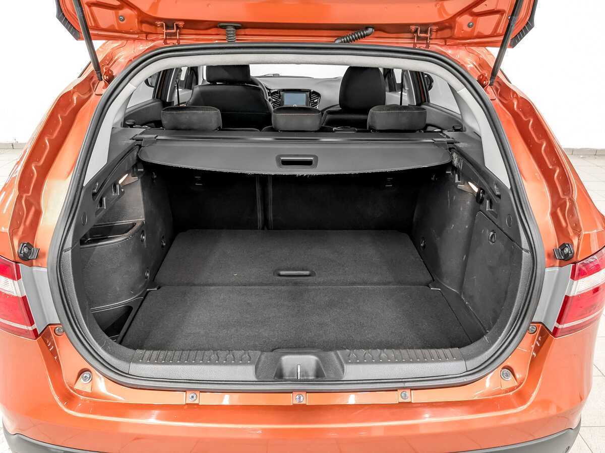 Lada (ВАЗ) Vesta б/у, 2019, Роботизированная. Фото: #9