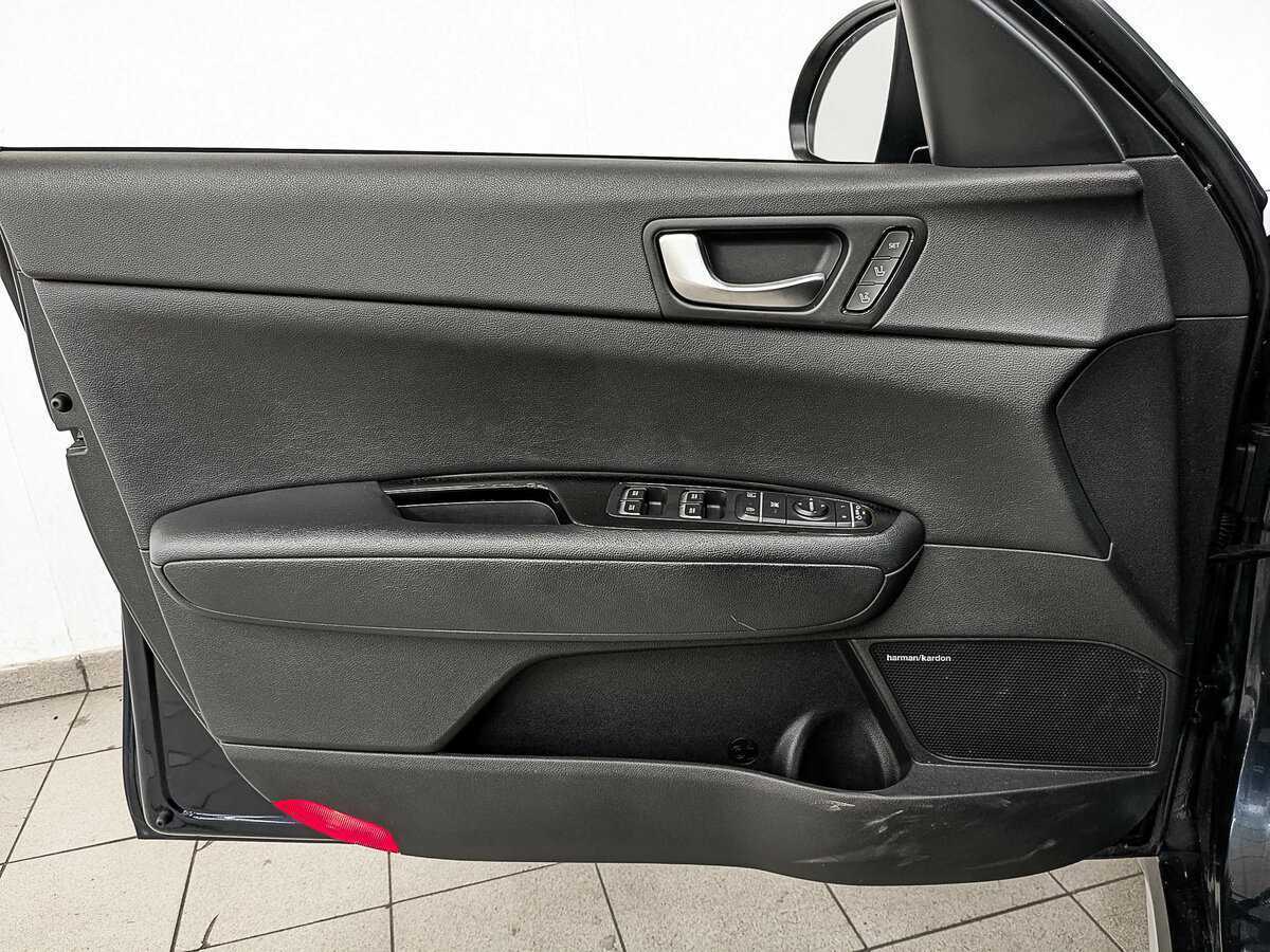 Kia Optima б/у, 2017, Автоматическая. Фото: #18