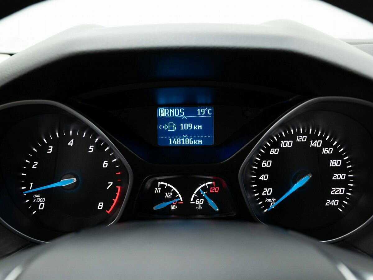 Ford Focus б/у, 2013, Роботизированная. Фото: #15