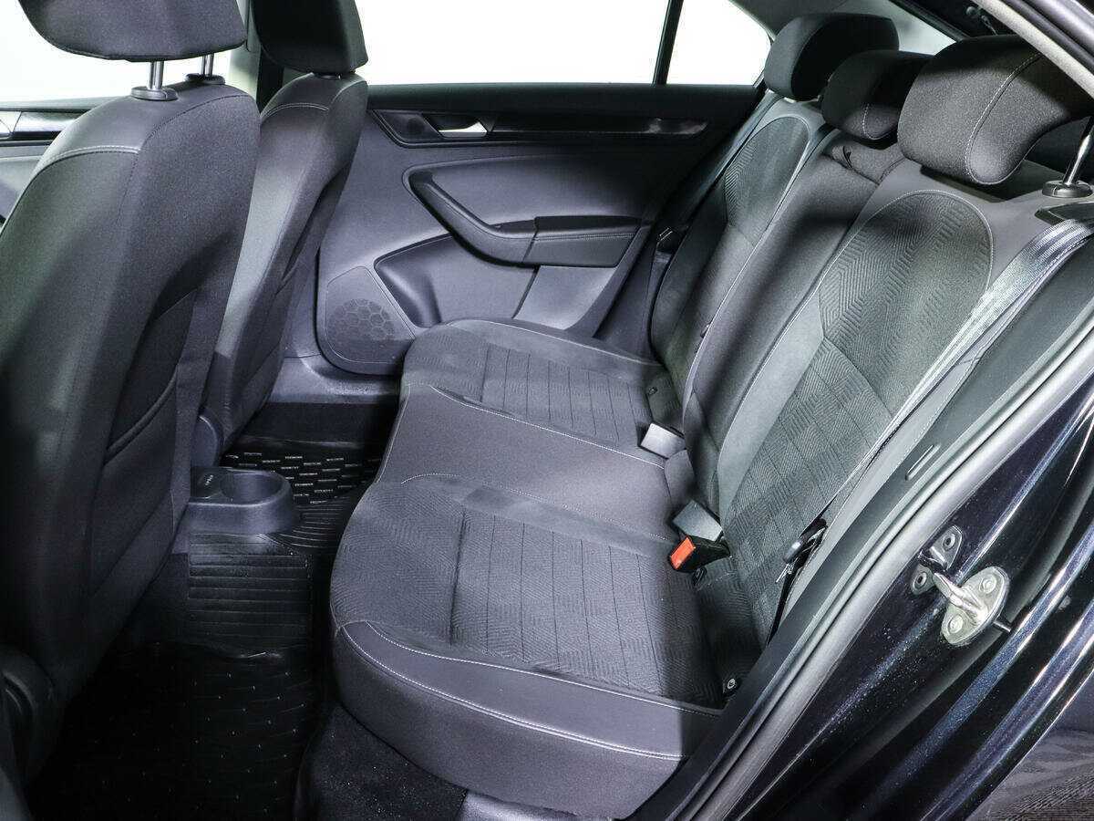 Volkswagen Polo б/у, 2020, Механическая. Фото: #7