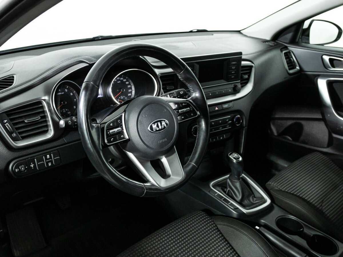Kia Ceed б/у, 2020, Механическая. Фото: #11