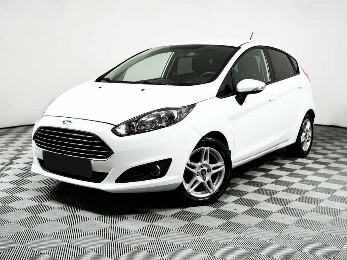 Ford Fiesta б/у, 2016, Роботизированная. Посмотреть фото