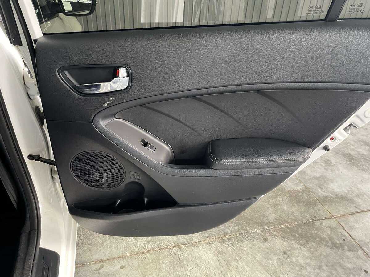 Kia Cerato б/у, 2017, Автоматическая. Фото: #19