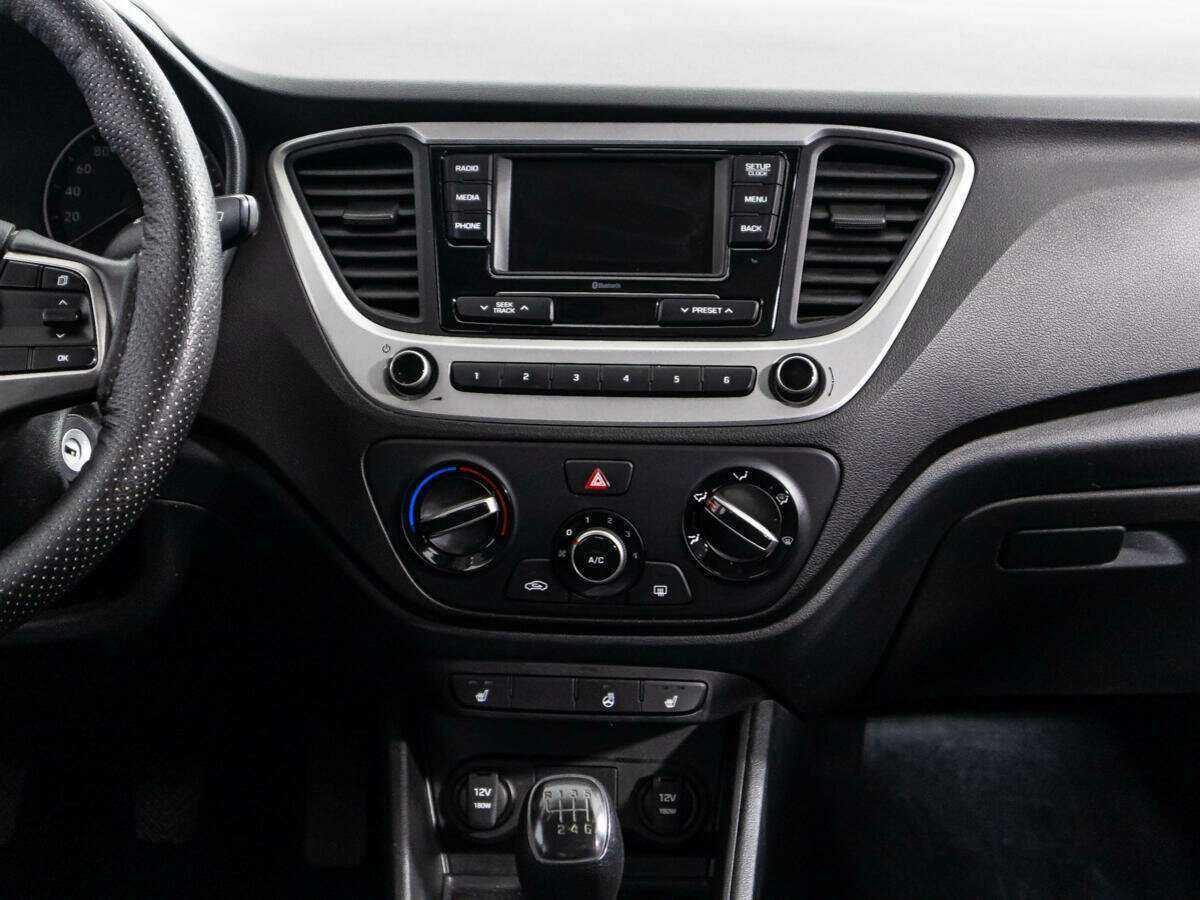 Hyundai Solaris б/у, 2017, Механическая. Фото: #13