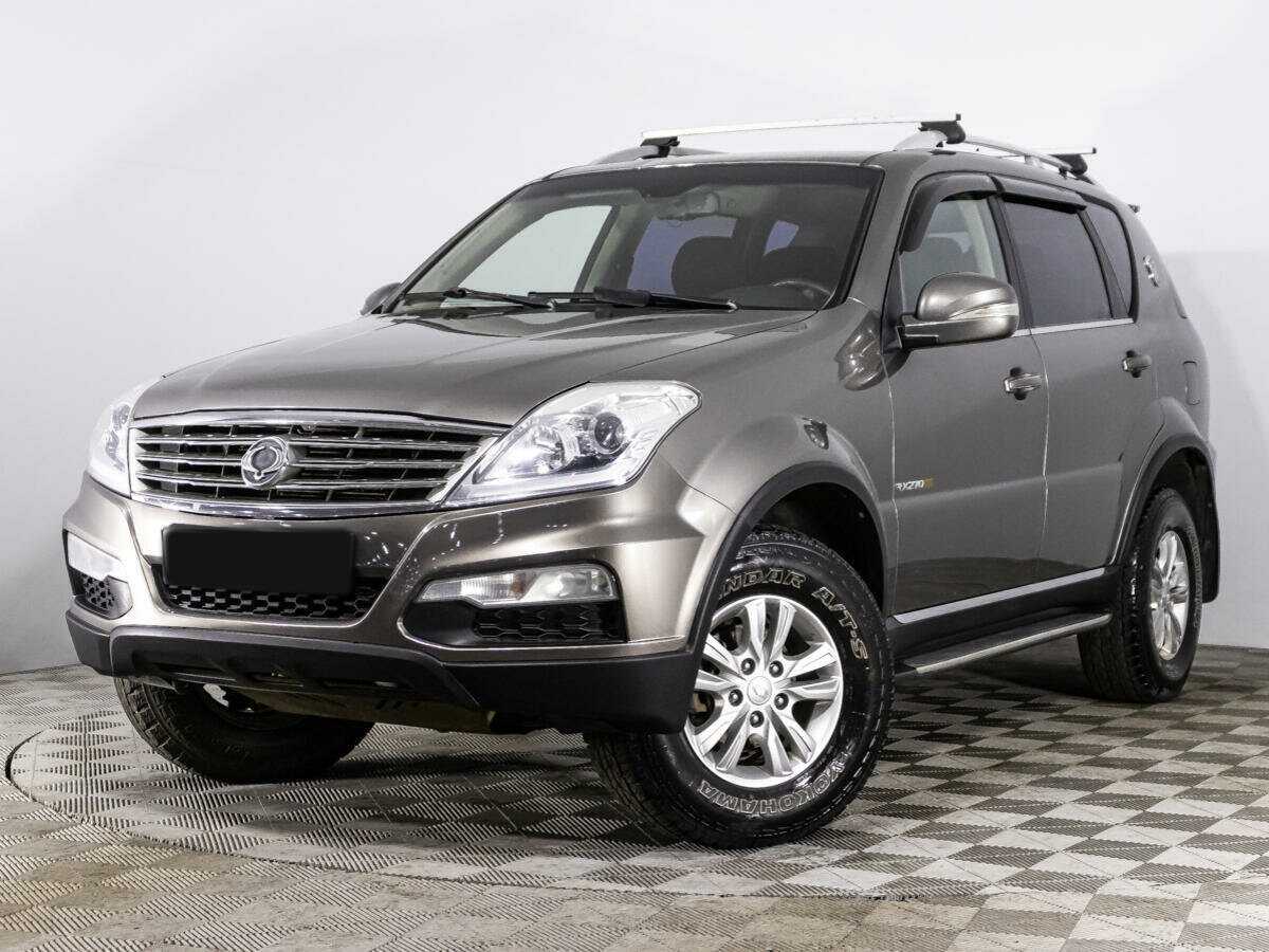 SsangYong Rexton б/у, 2013, Механическая. Посмотреть фото