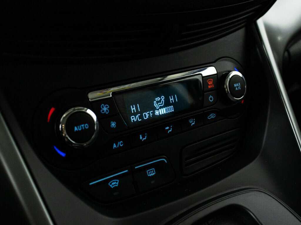 Ford Kuga б/у, 2014, Автоматическая. Фото: #14