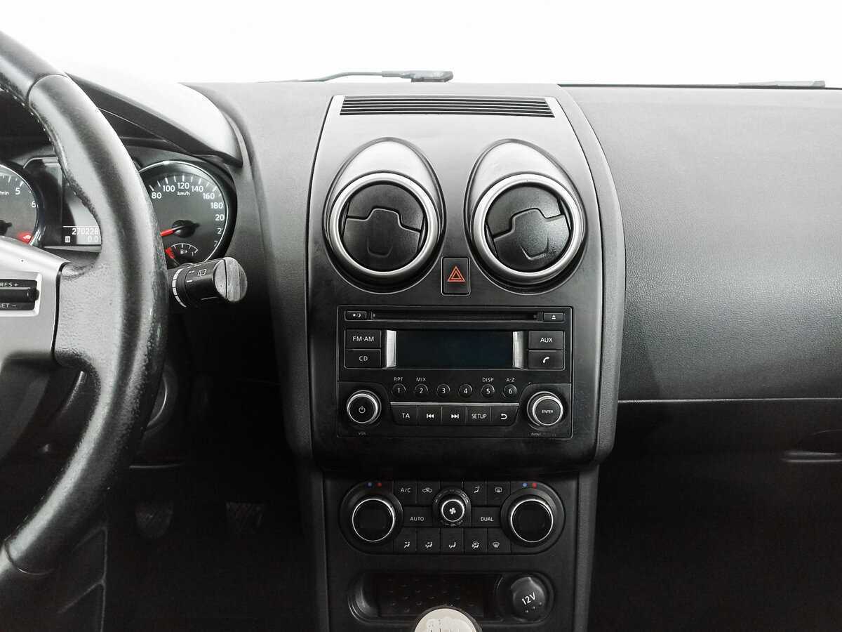 Nissan Qashqai б/у, 2012, Механическая. Фото: #12