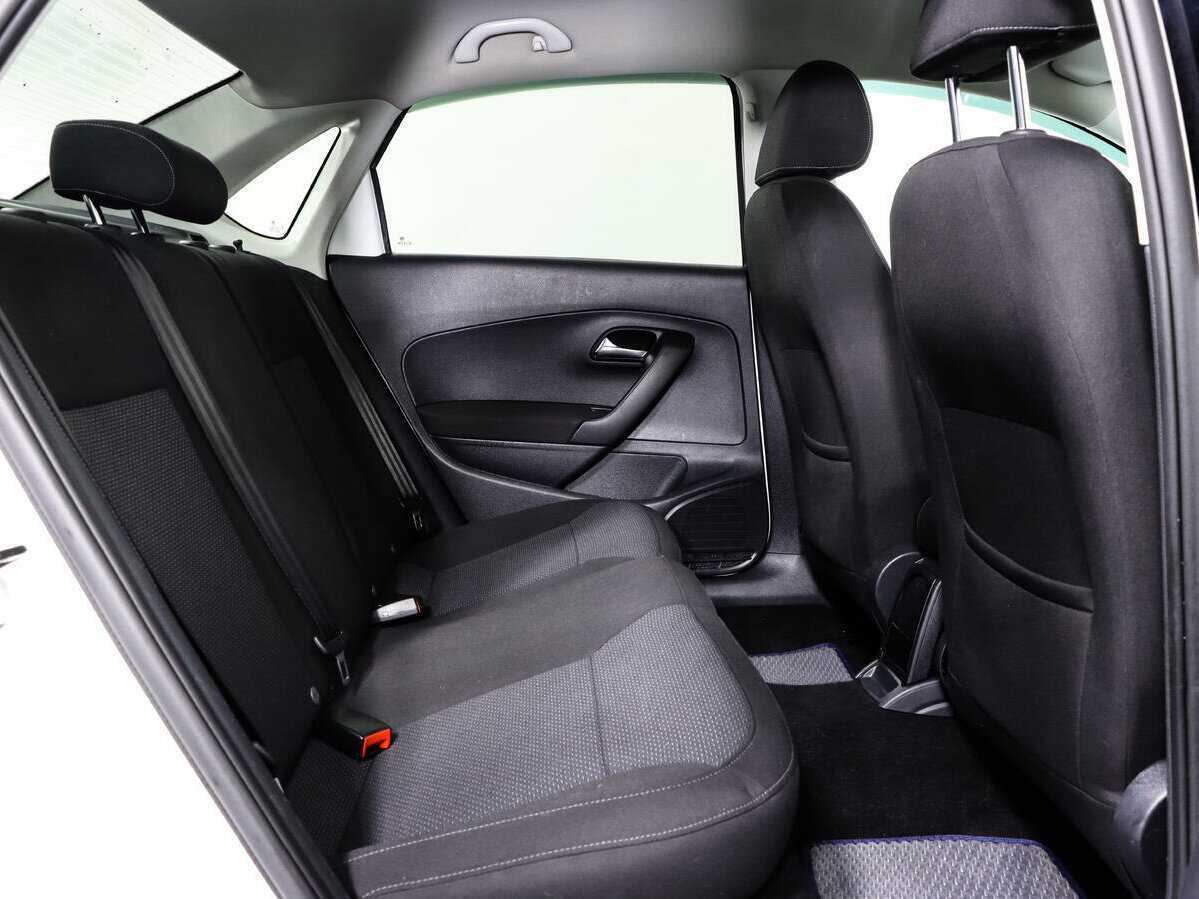 Volkswagen Polo б/у, 2017, Роботизированная. Фото: #12