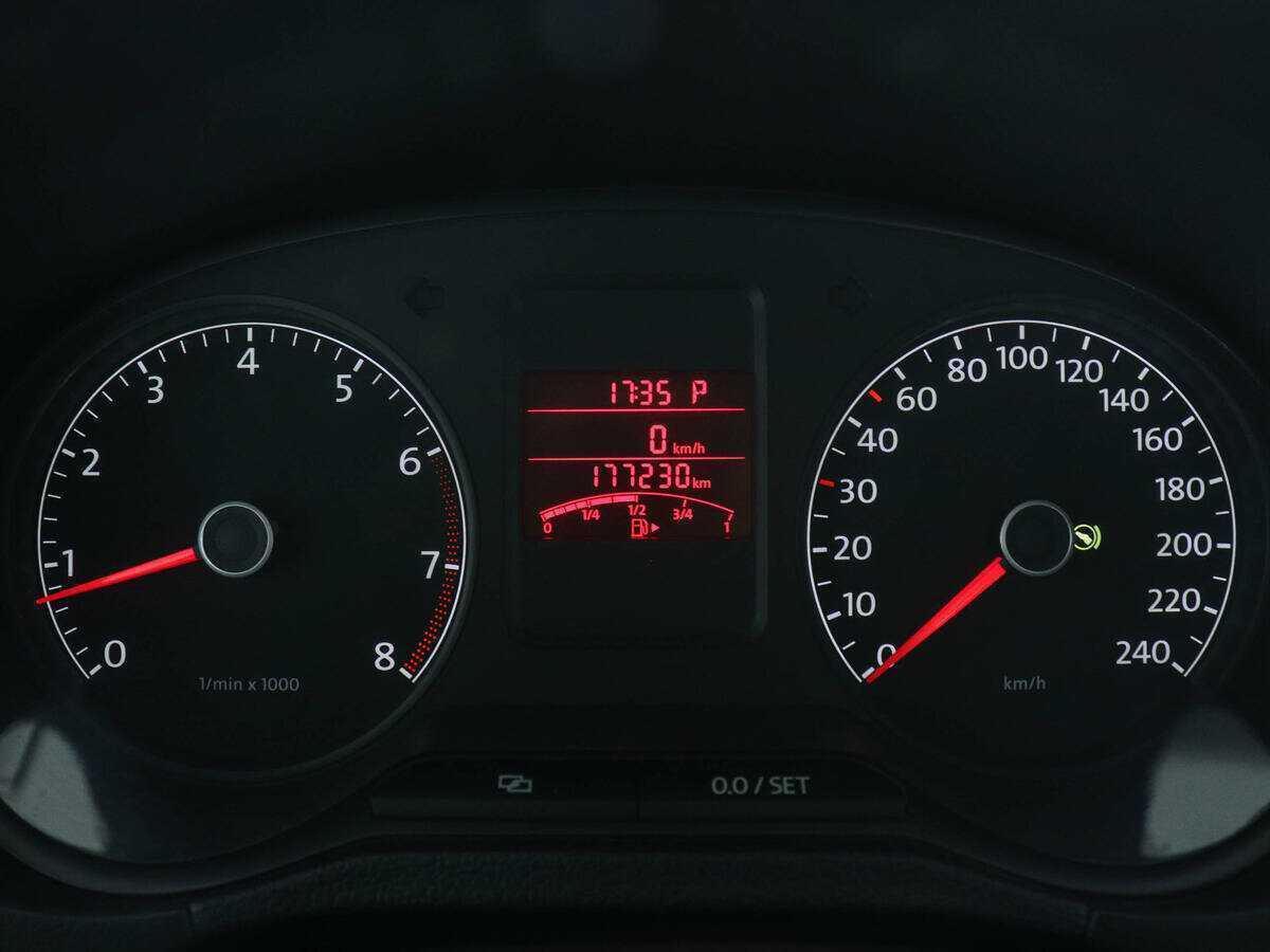 Volkswagen Polo б/у, 2013, Автоматическая. Фото: #6