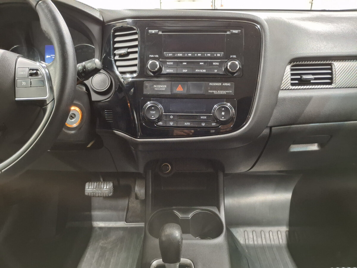 Mitsubishi Outlander б/у, 2015, Вариатор. Фото: #14