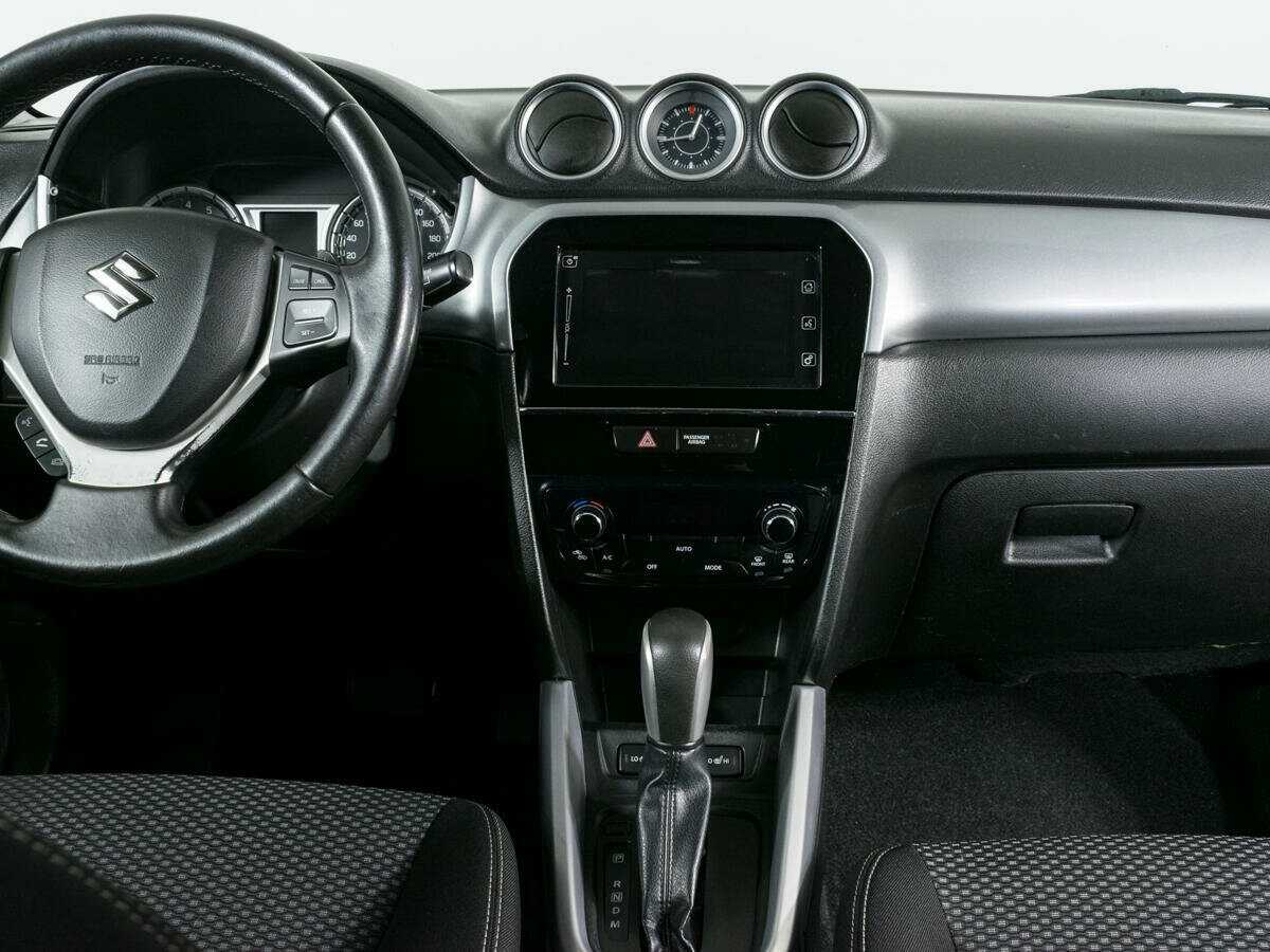 Suzuki Vitara б/у, 2015, Автоматическая. Фото: #8