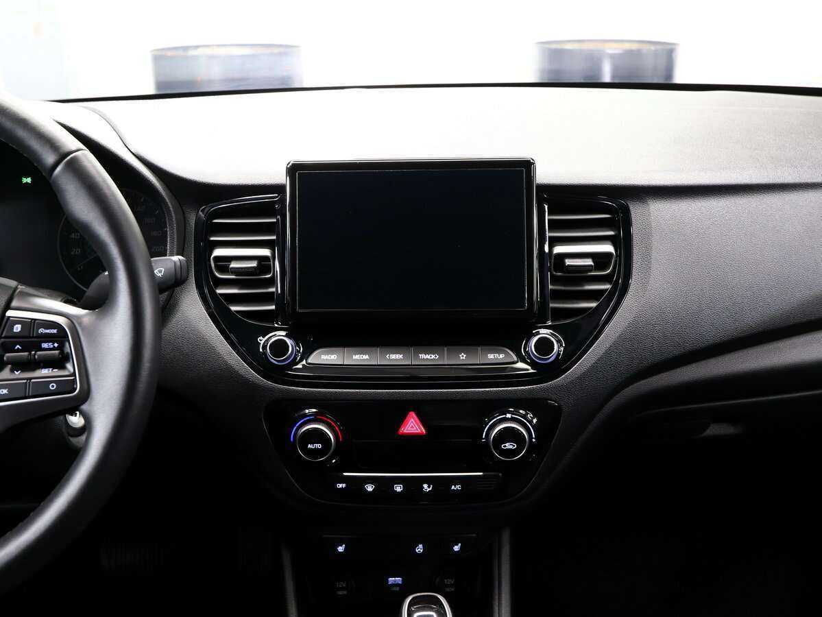 Hyundai Solaris б/у, 2022, Автоматическая. Фото: #16