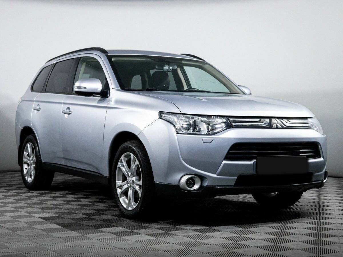 Mitsubishi Outlander б/у, 2012, Вариатор. Фото: #2
