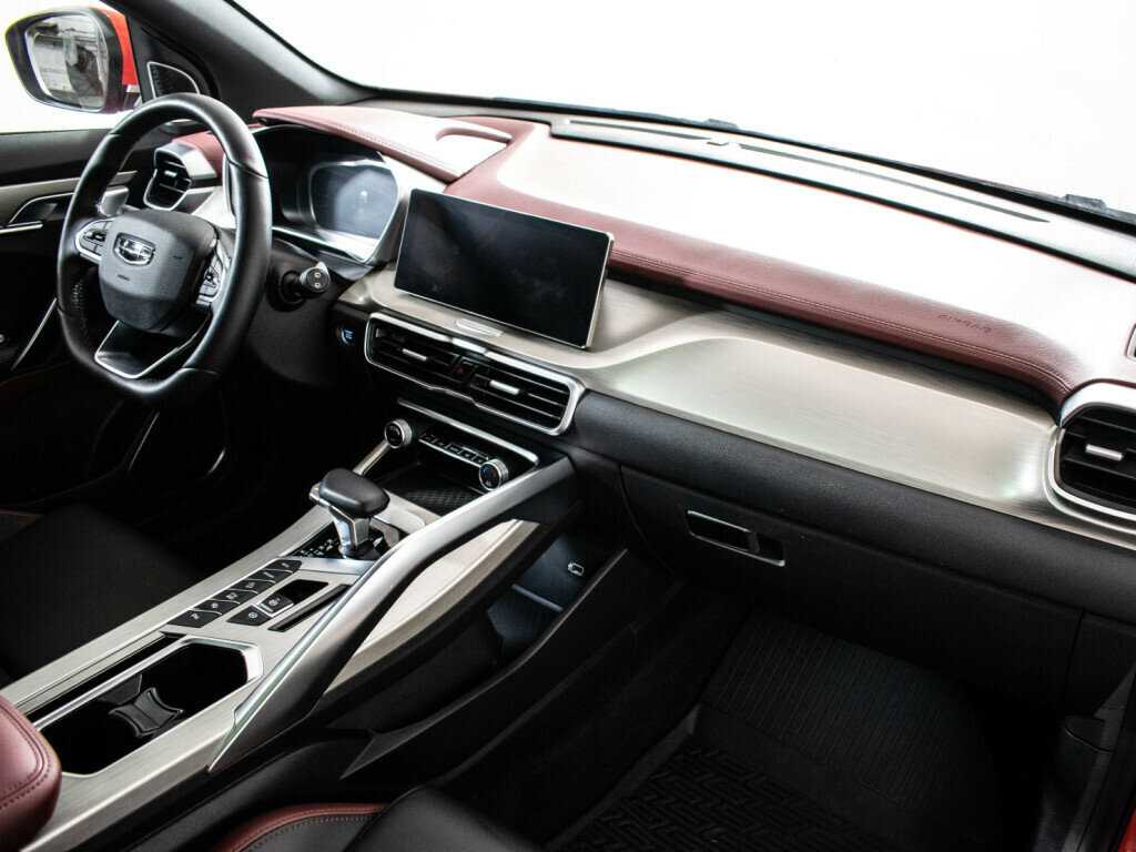 Geely Coolray б/у, 2022, Роботизированная. Фото: #9