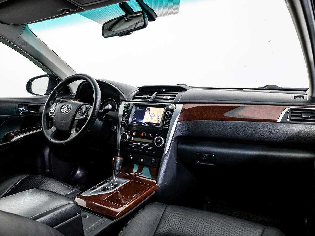 Toyota Camry б/у, 2013, Автоматическая. Фото: #8
