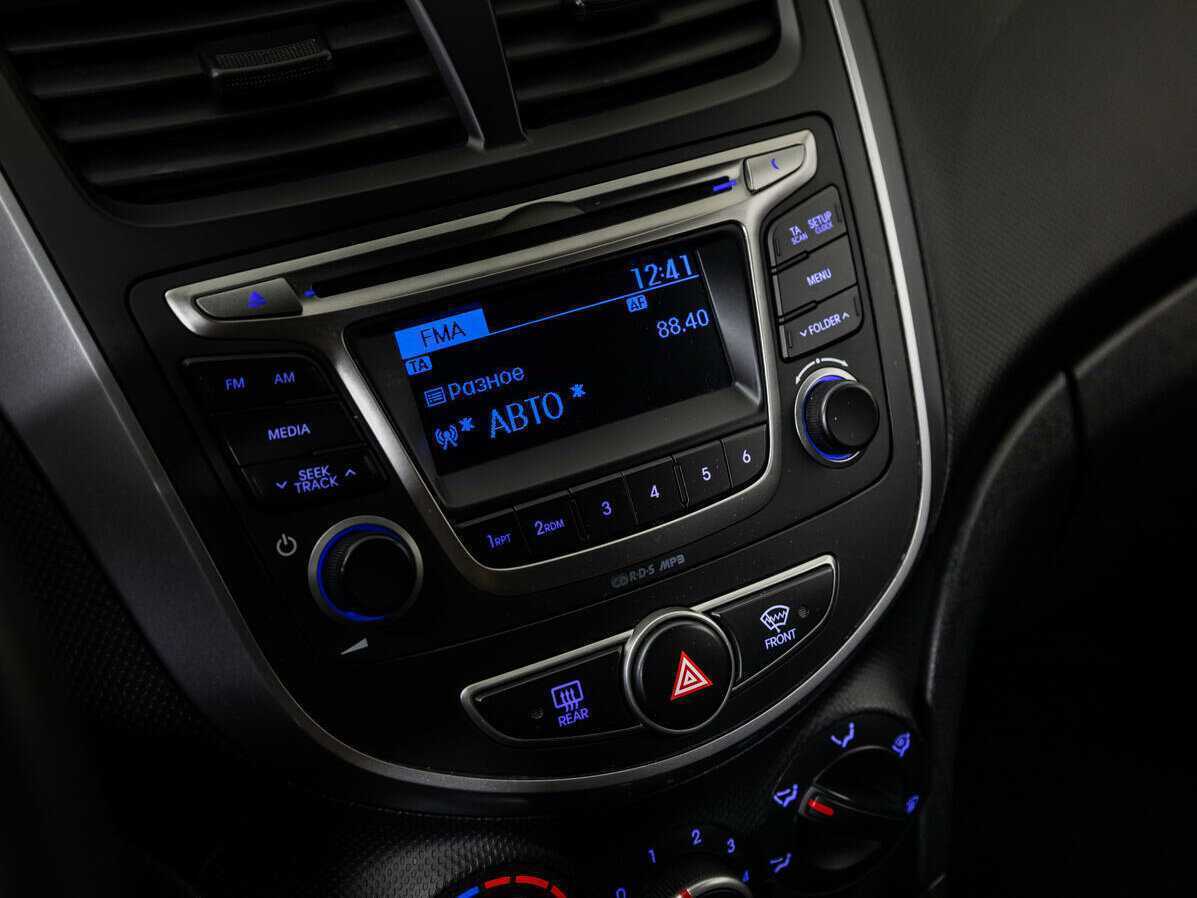 Hyundai Solaris б/у, 2016, Автоматическая. Фото: #13