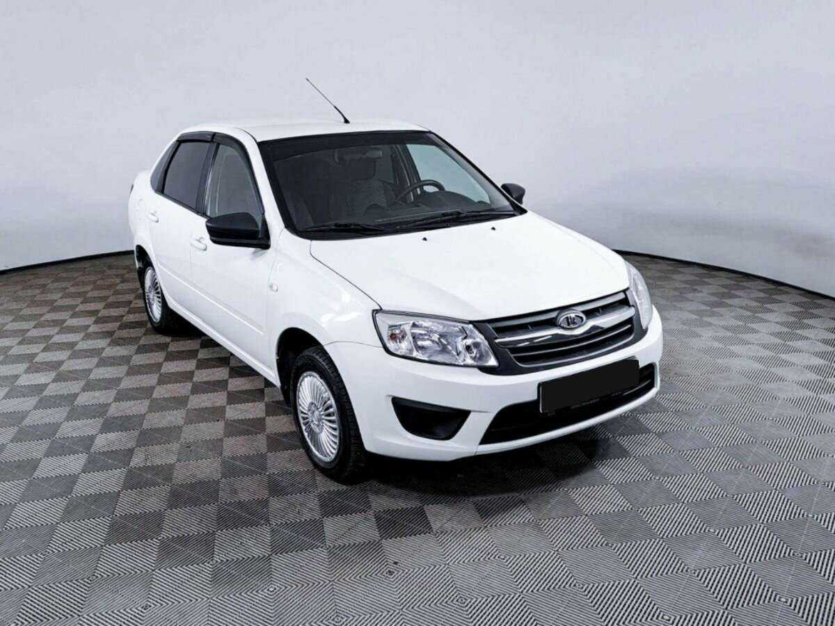 Lada (ВАЗ) Granta б/у, 2018, Механическая. Фото: #2