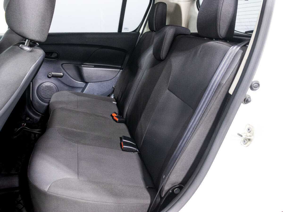 Renault Sandero б/у, 2018, Механическая. Фото: #9