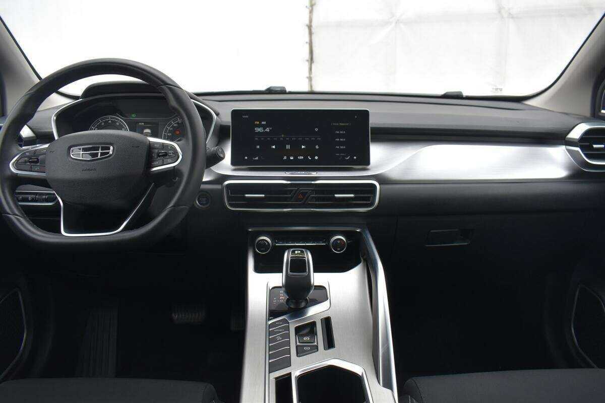 Geely Coolray б/у, 2021, Роботизированная. Фото: #11