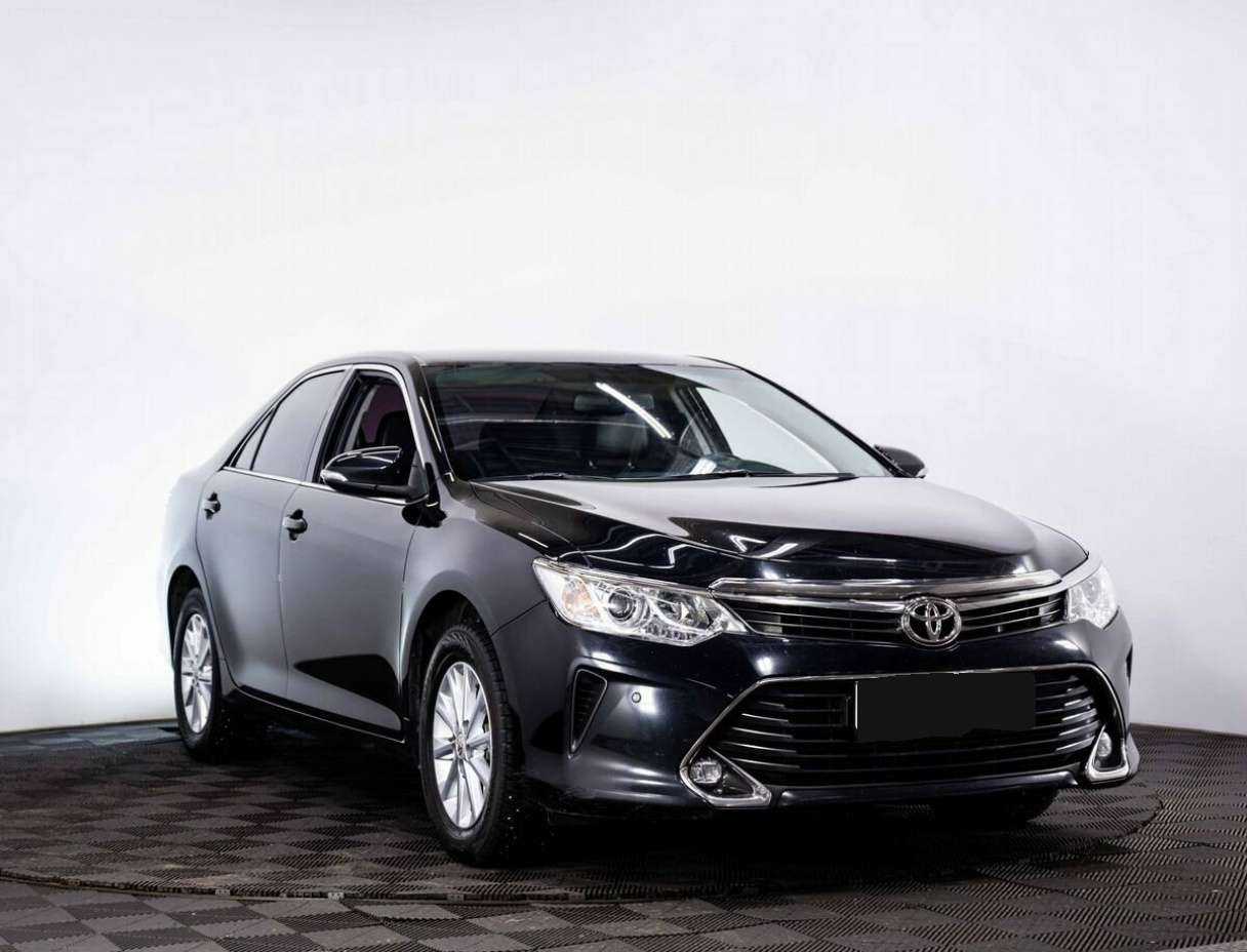 Toyota Camry б/у, 2018, Автоматическая. Фото: #2
